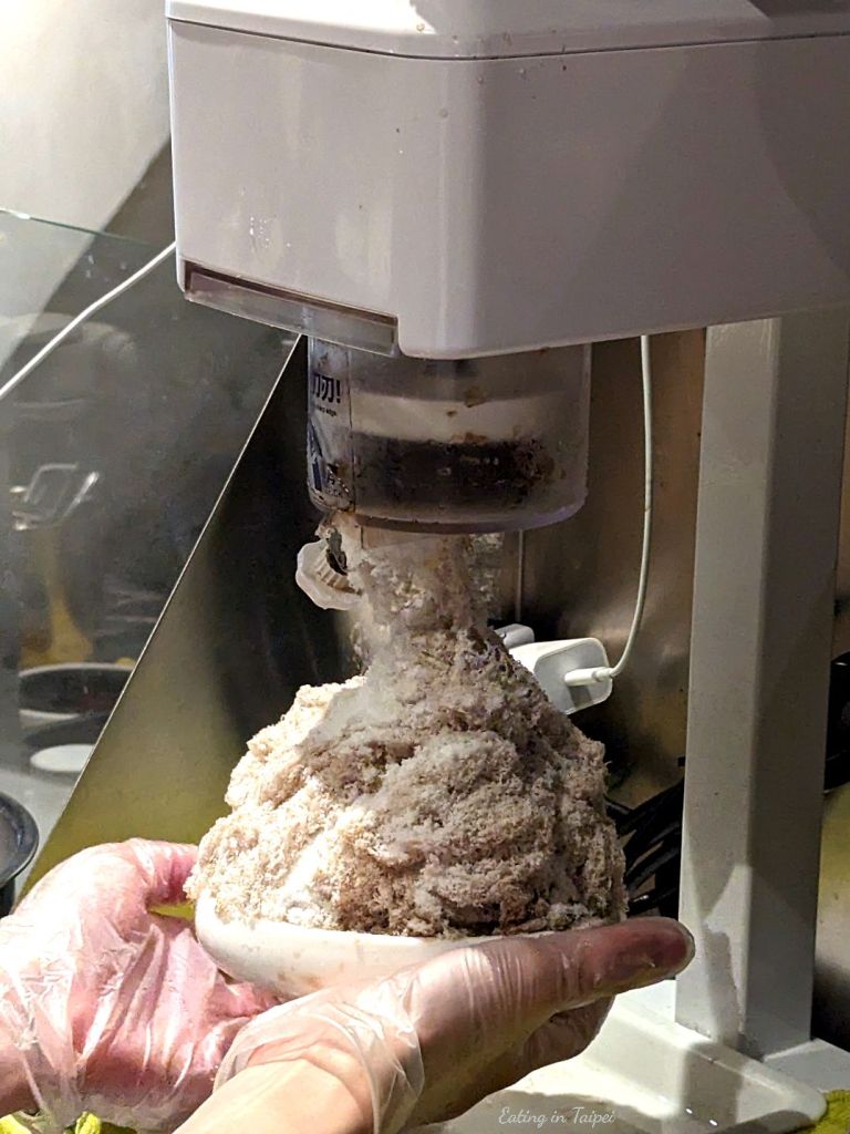 Pa Shih Mesona shaved ice